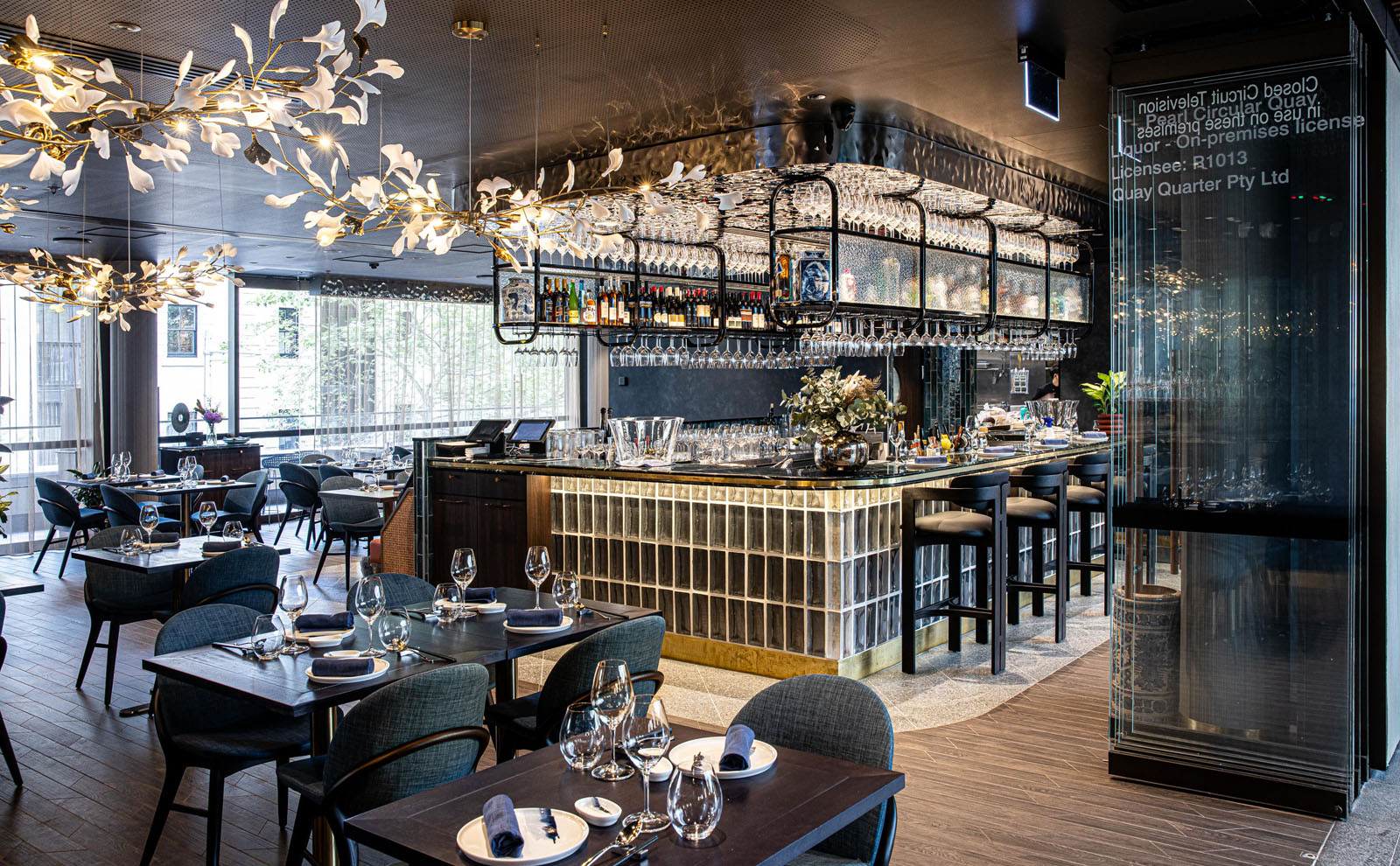 liteco hospitality pearl dining qqt circular quay 005