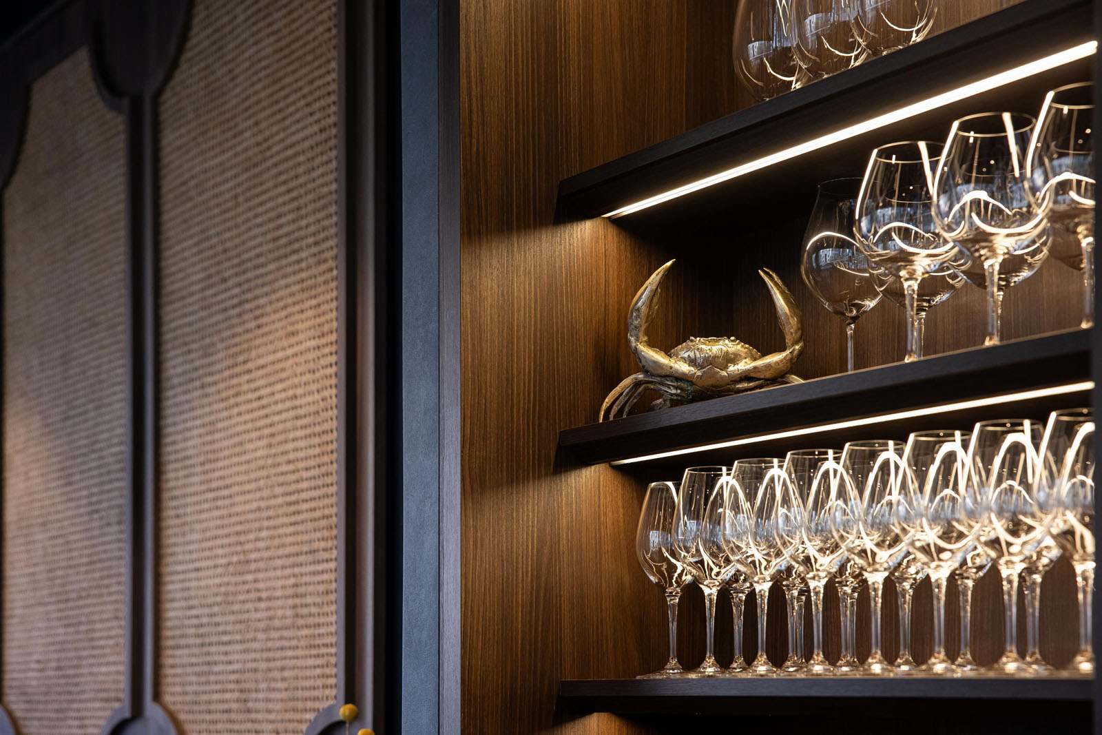liteco hospitality pearl dining qqt circular quay 009